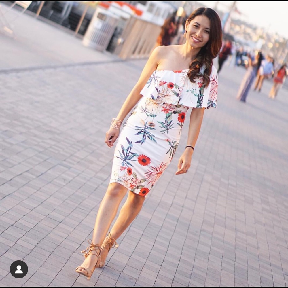 One shoulder floral bodycon dress